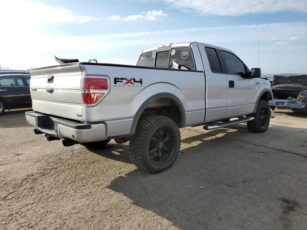 Image 3 of 2010 FORD F150 SUPER CAB 2010 with VIN 1FTFX1EV5AFB28460