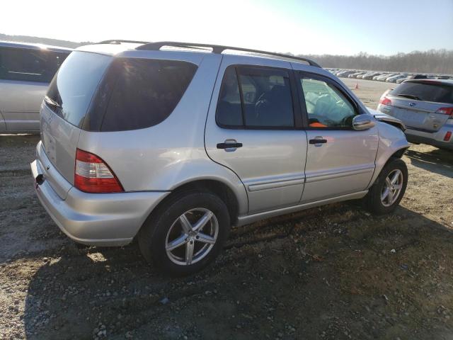Obraz 3 z 2002 MERCEDES-BENZ ML 320 2002 z VIN 4JGAB54E52A371925