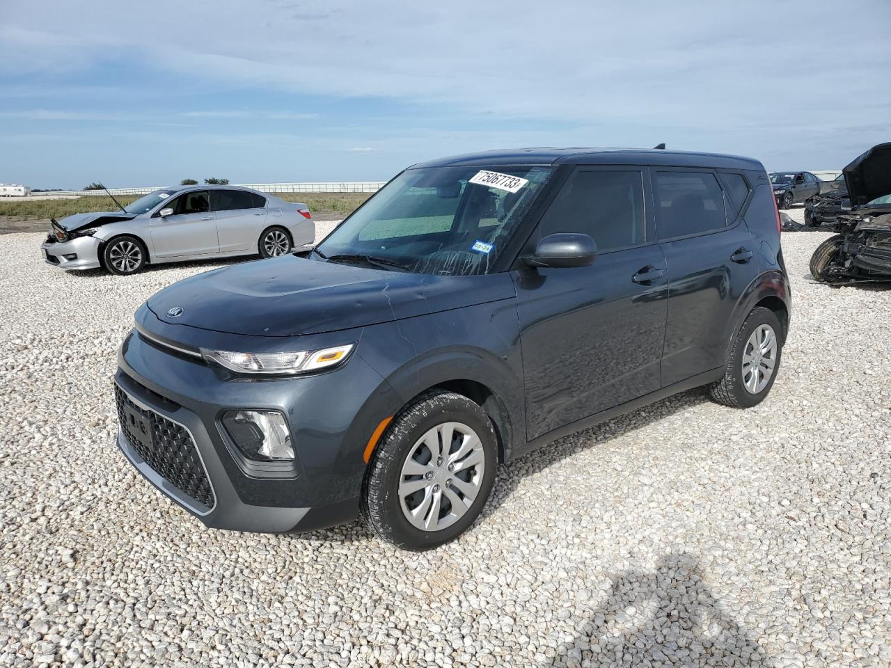 Изображение 1 2020 KIA SOUL LX 2020 с VIN KNDJ23AUXL7110776