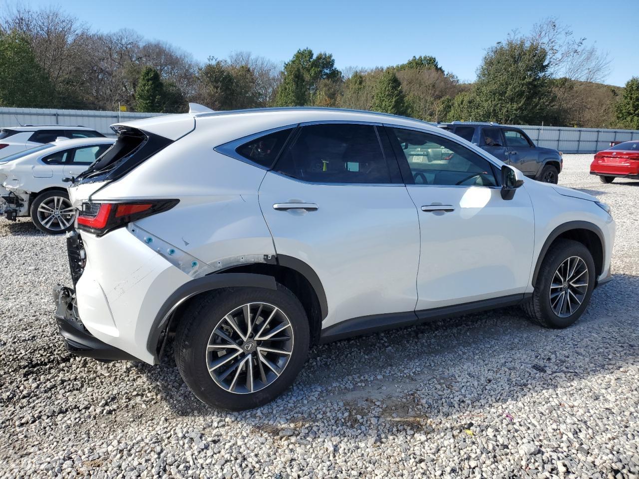 Изображение 3 2022 LEXUS NX 250 2022 с VIN JTJGDCEZ2N5000181