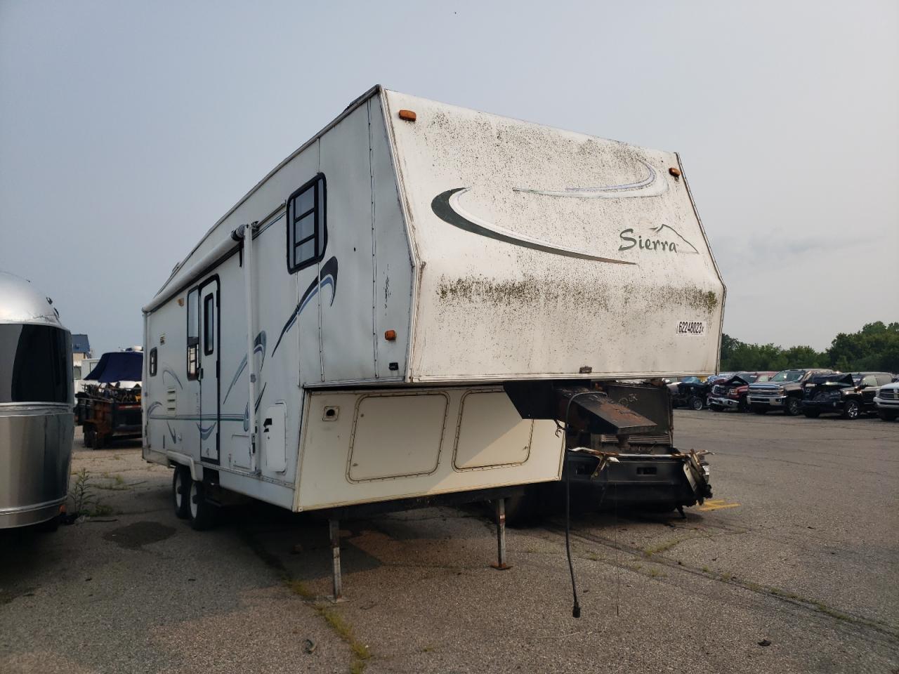 Obraz 1 z 2000 WILDWOOD SIERRA 2000 z VIN 4X4FSEC22YA023083