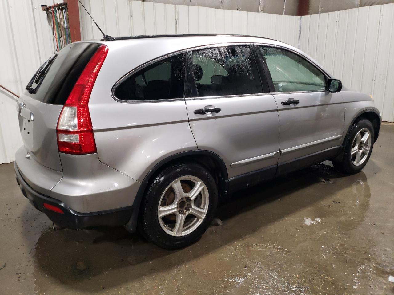 Image 3 of 2008 HONDA CR-V EX 2008 with VIN JHLRE485X8C009155