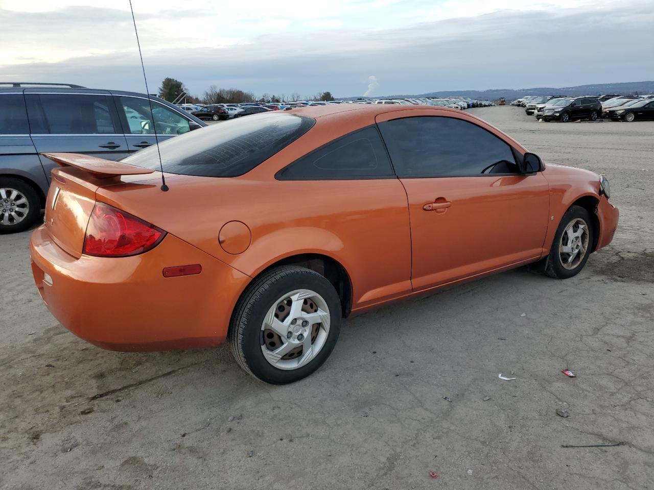 Image 3 of 2007 PONTIAC G5  2007 with VIN 1G2AL15F277243071