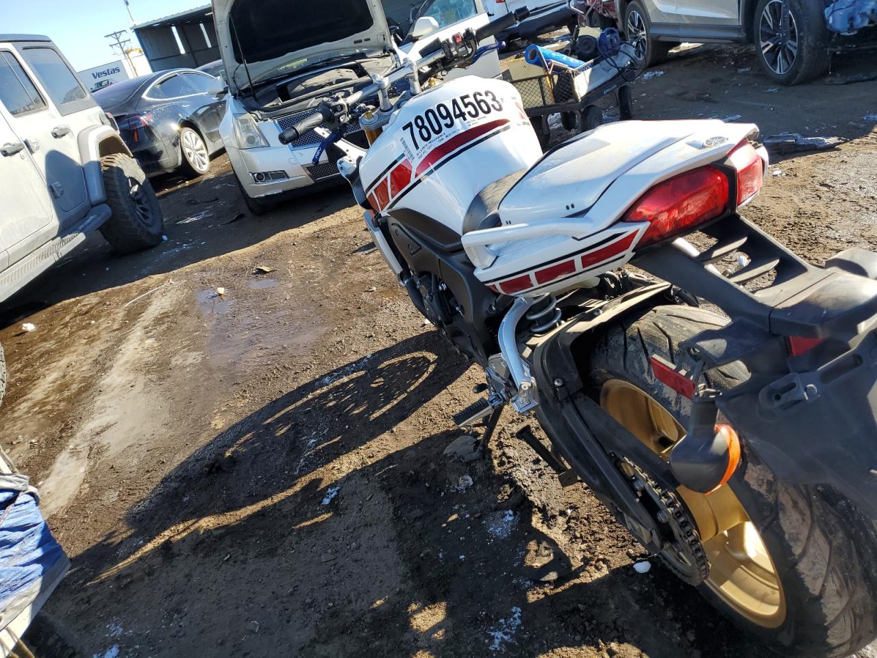 Obraz 3 z 2008 YAMAHA FZ1 S 2008 z VIN JYARN17E48A005963