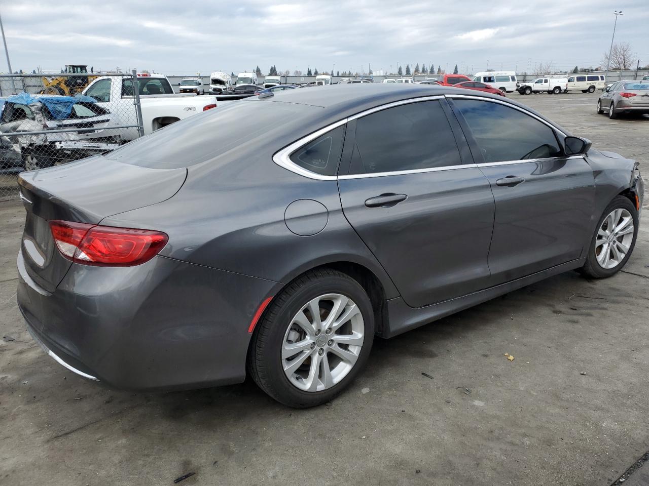 Obraz 3 z 2015 CHRYSLER 200 LIMITED 2015 z VIN 1C3CCCAB5FN676076