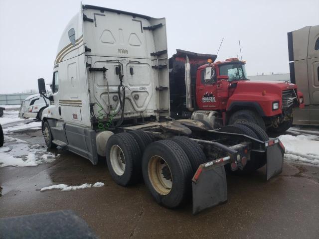 Image 3 of 2018 FREIGHTLINER CASCADIA 125  2018 with VIN 3AKJGLDR4JSJK5381