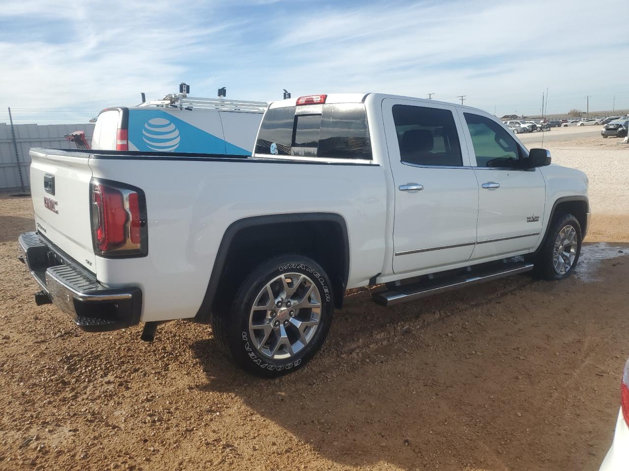 Image 3 of 2017 GMC SIERRA C1500 SLT 2017 with VIN 3GTP1NEC7HG446763