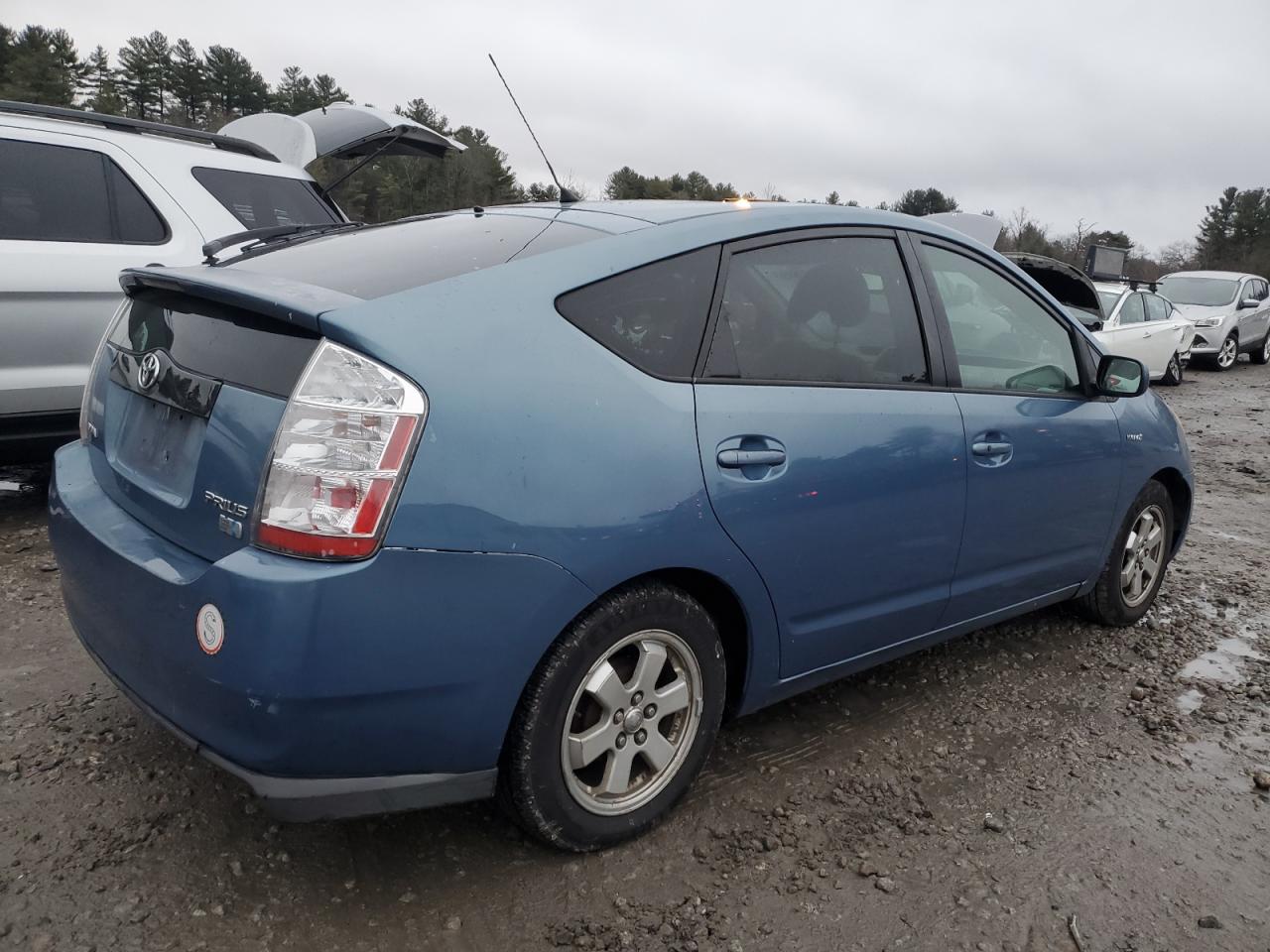 Obraz 3 z 2006 TOYOTA PRIUS  2006 z VIN JTDKB20U563173070