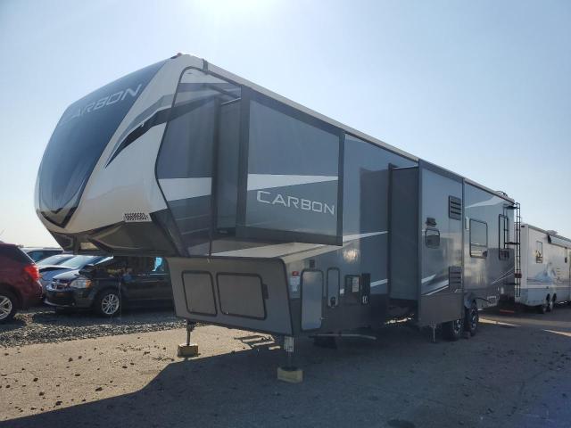 Изображение 2 2020 KEYSTONE CARBON 2020 с VIN 4YDF35824LR805288