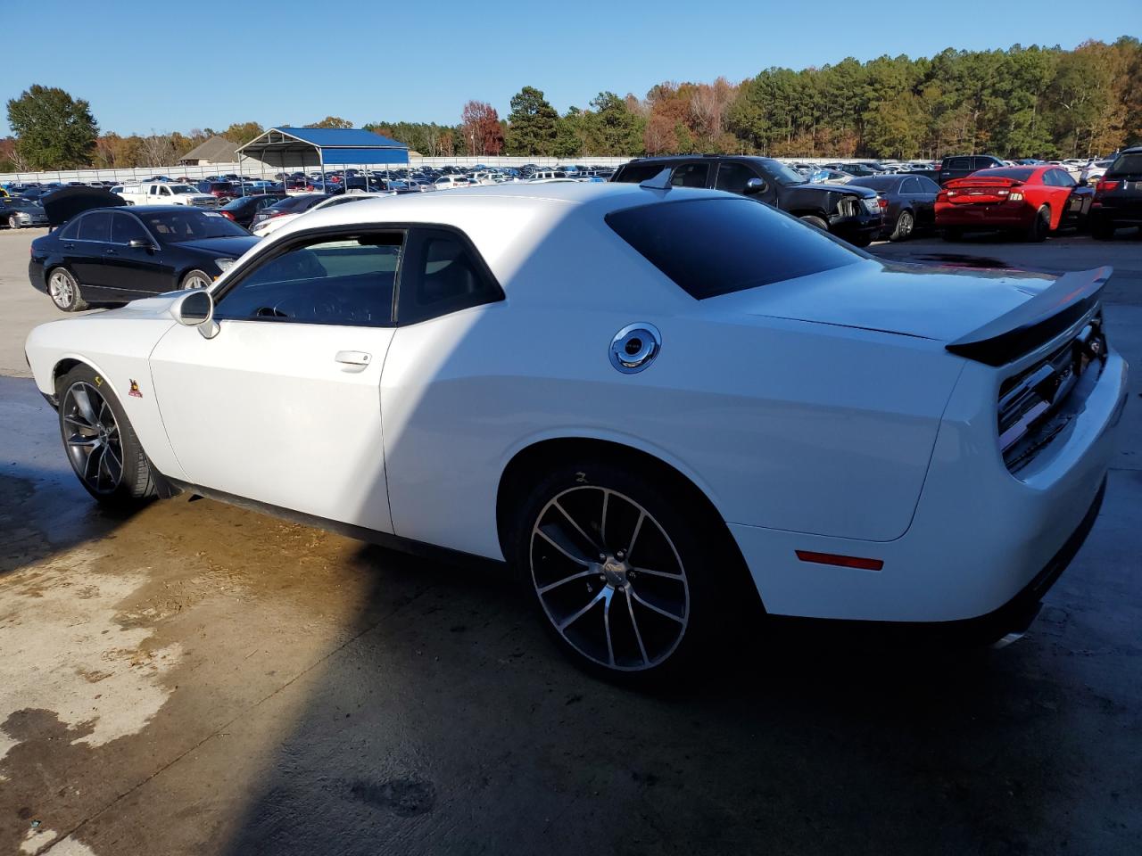 Image 2 of 2016 DODGE CHALLENGER R/T SCAT PACK 2016 with VIN 2C3CDZFJ5GH255467