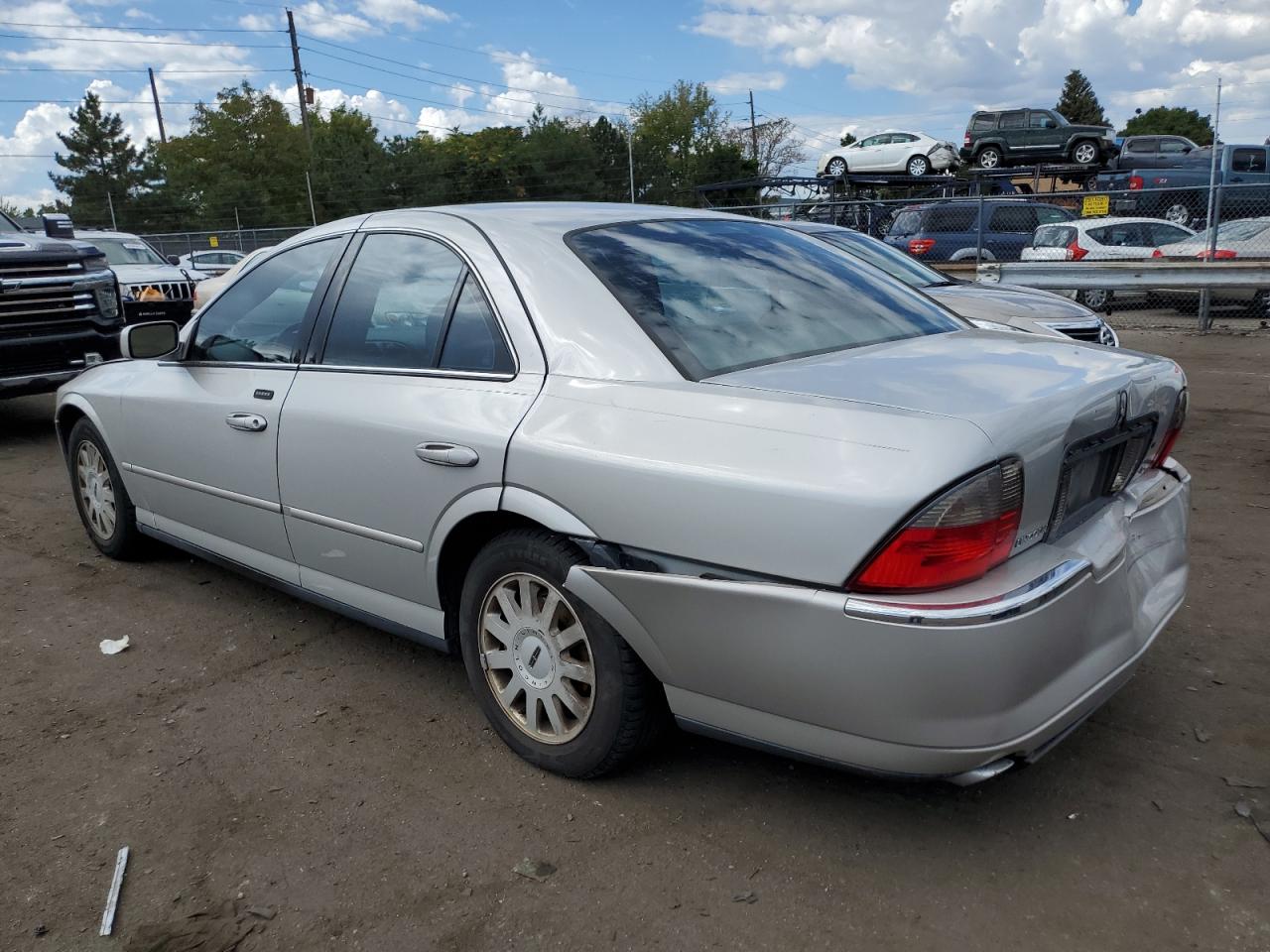 Obraz 2 z 2004 LINCOLN LS  2004 z VIN 1LNHM86SX4Y675548