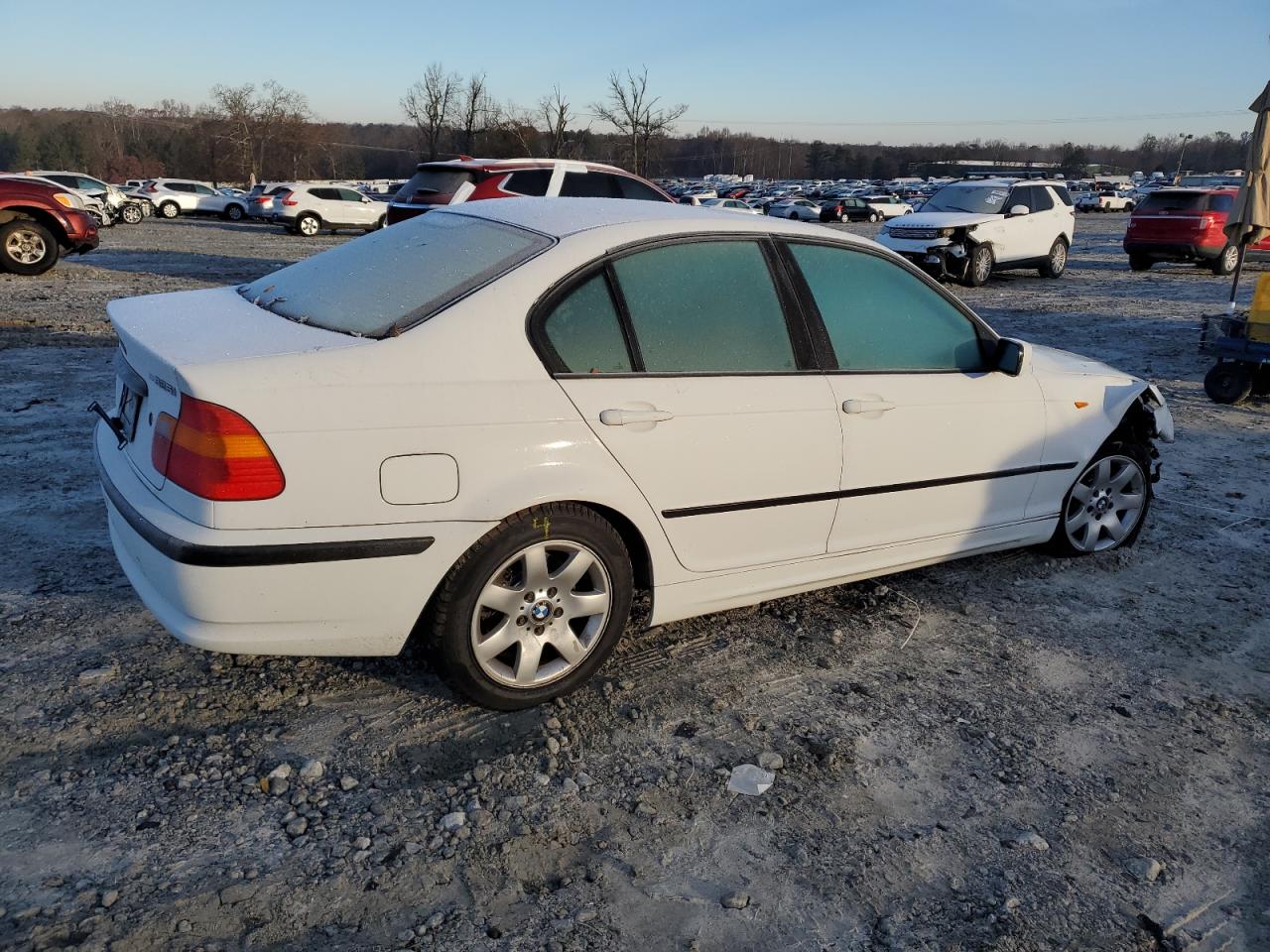 Изображение 3 2002 BMW 325 I 2002 с VIN WBAET37402NJ19712