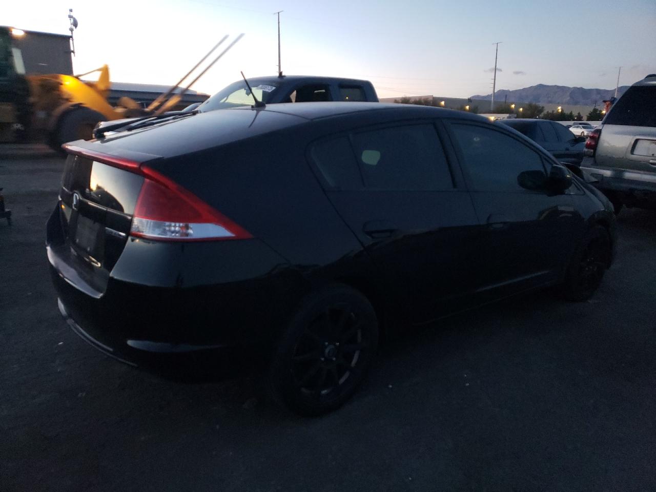 Изображение 3 2011 HONDA INSIGHT LX 2011 с VIN JHMZE2H58BS001021