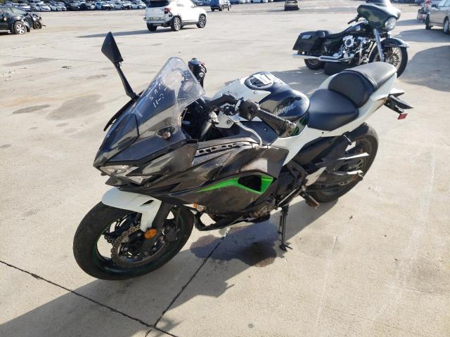 Изображение 2 2022 KAWASAKI EX650 N 2022 с VIN ML5EXEN10NDA74015