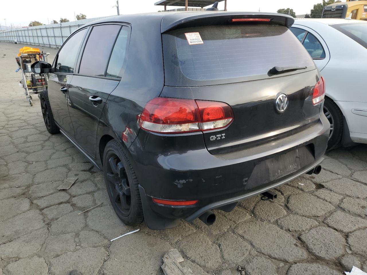 Изображение 2 2011 VOLKSWAGEN GTI  2011 с VIN WVWHD7AJ2BW159920