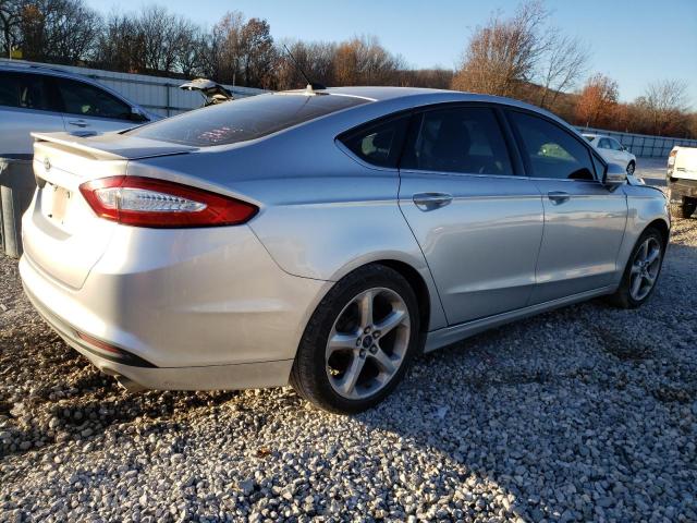 Image 3 of 2015 FORD FUSION SE 2015 with VIN 1FA6P0HD7F5131053