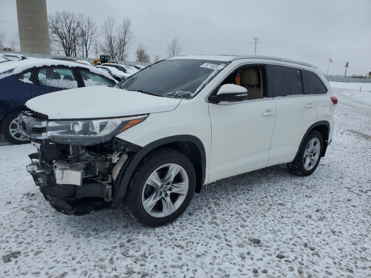 Image 1 of 2018 TOYOTA HIGHLANDER LIMITED 2018 with VIN 5TDDZRFH6JS800406