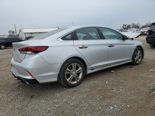 Obraz 3 z 2019 HYUNDAI SONATA LIMITED 2019 z VIN 5NPE34AF2KH821274