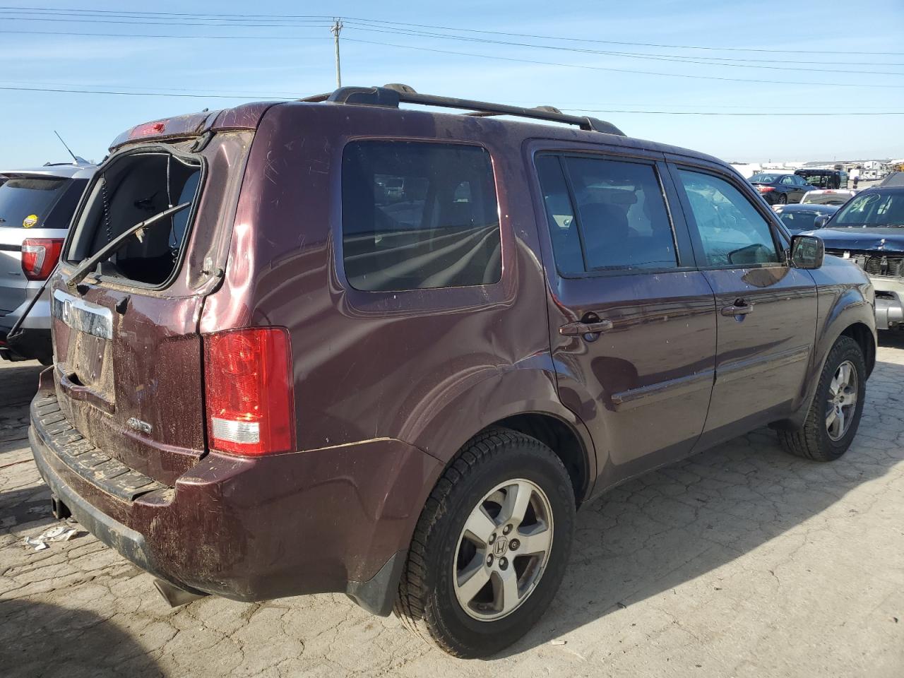 Изображение 3 2010 HONDA PILOT EX 2010 с VIN 5FNYF4H41AB004853