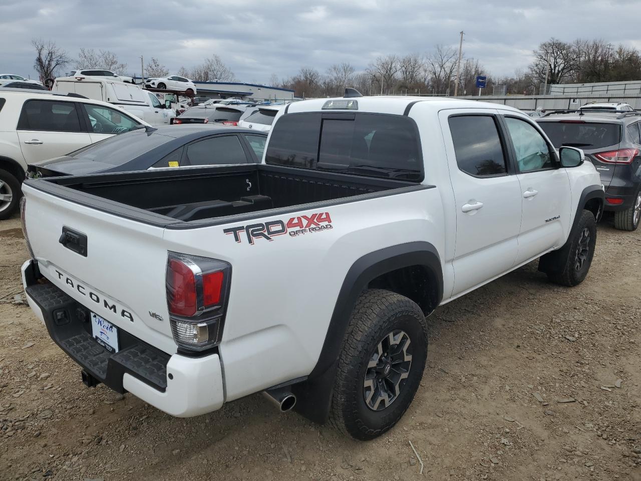 Obraz 3 z 2023 TOYOTA TACOMA DOUBLE CAB 2023 z VIN 3TMCZ5AN0PM636080