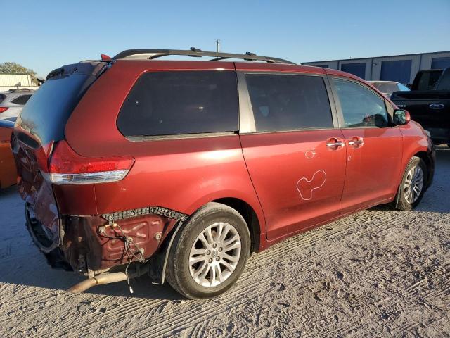Image 3 of 2011 TOYOTA SIENNA XLE 2011 with VIN 5TDYK3DCXBS096397