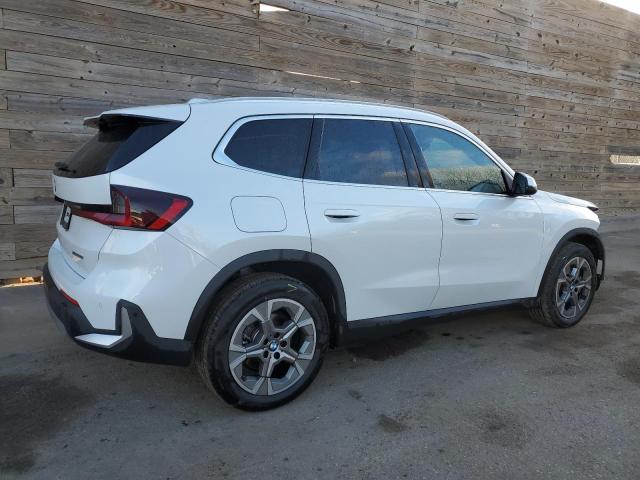Obraz 3 z 2023 BMW X1 XDRIVE28I 2023 z VIN WBX73EF03P5X02078