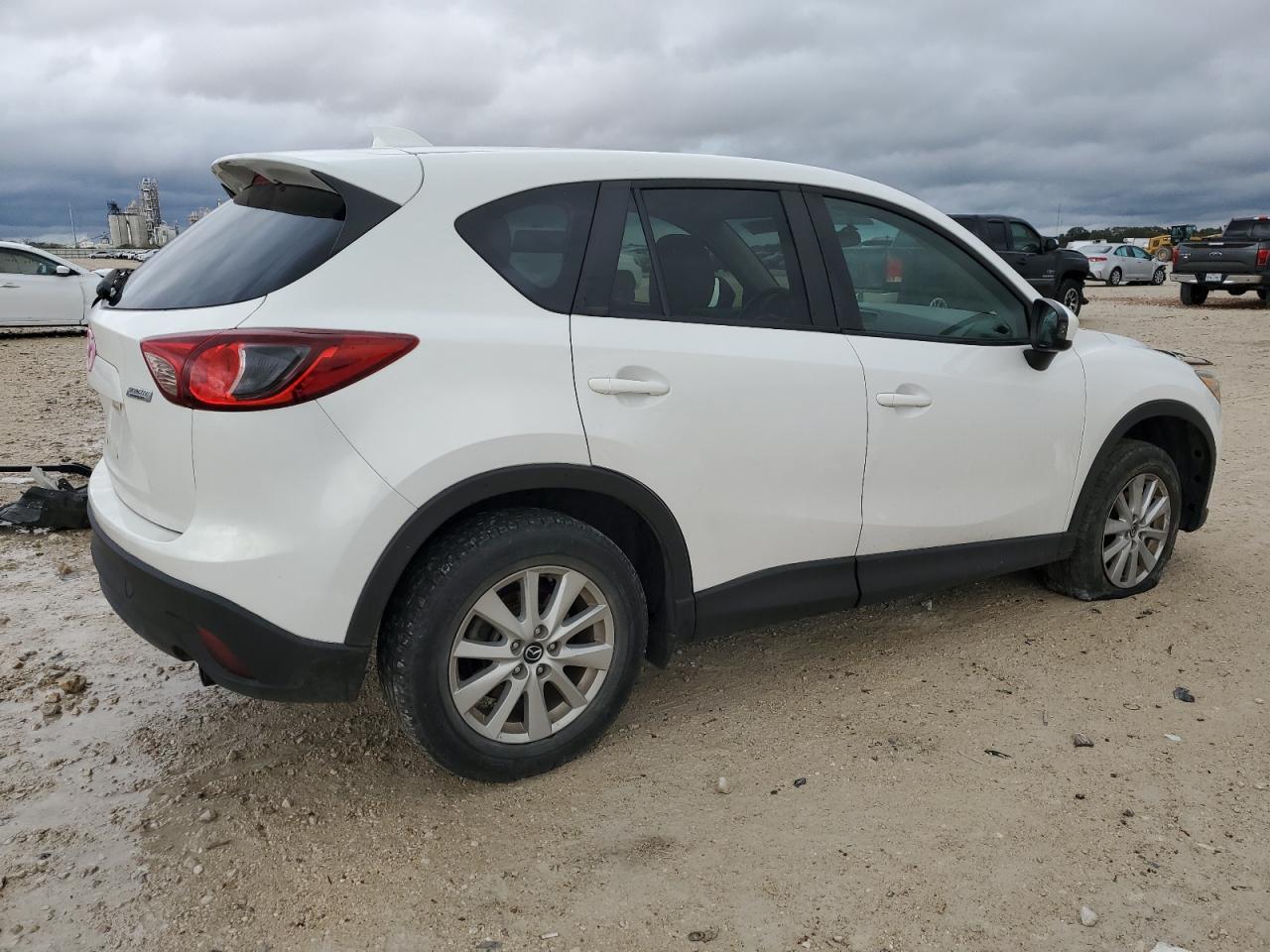 Image 3 of 2014 MAZDA CX-5 TOURING 2014 with VIN JM3KE2CY5E0368955