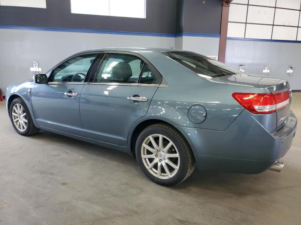 Изображение 2 2012 LINCOLN MKZ  2012 с VIN 3LNHL2JC5CR820492