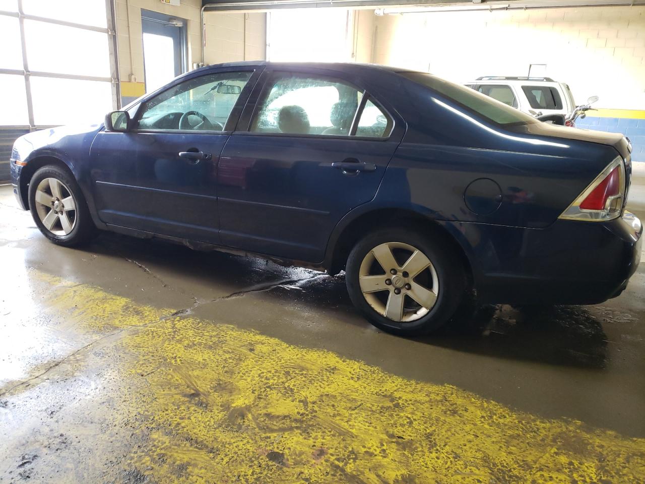 Image 2 of 2006 FORD FUSION SE 2006 with VIN 3FAFP07116R103110