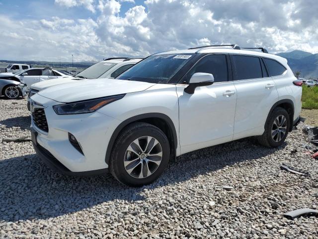 Obraz 1 z 2021 TOYOTA HIGHLANDER XLE 2021 z VIN 5TDHZRBH5MS539216