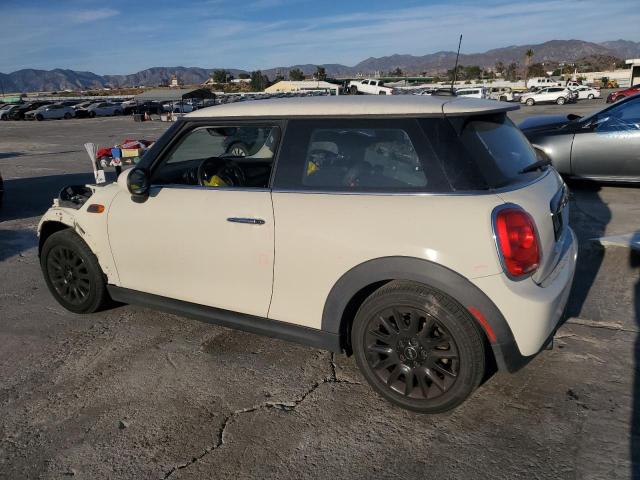 Obraz 2 z 2017 MINI COOPER  2017 z VIN WMWXP5C3XH2G60303