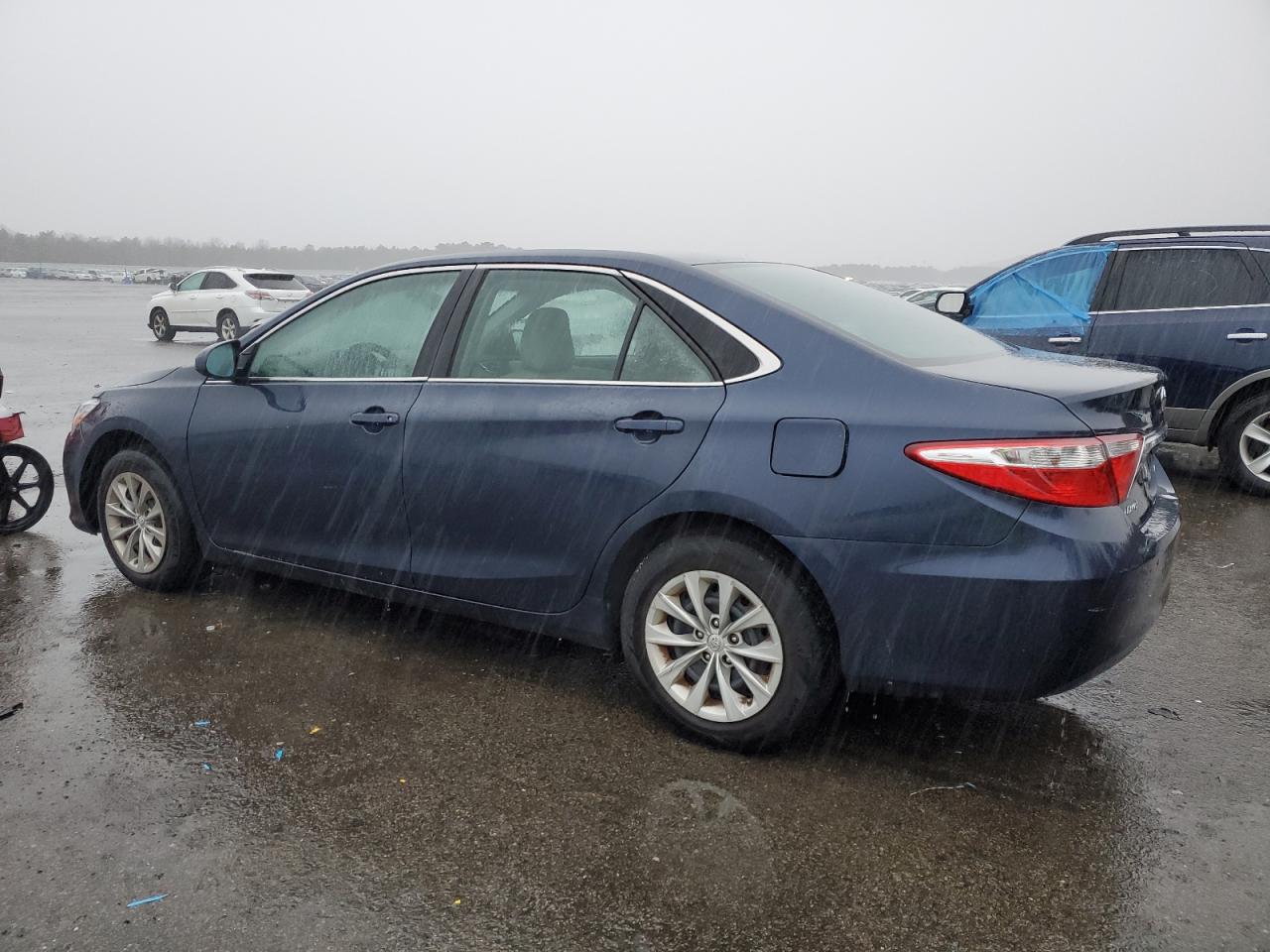 Изображение 2 2016 TOYOTA CAMRY LE 2016 с VIN 4T4BF1FK5GR550353