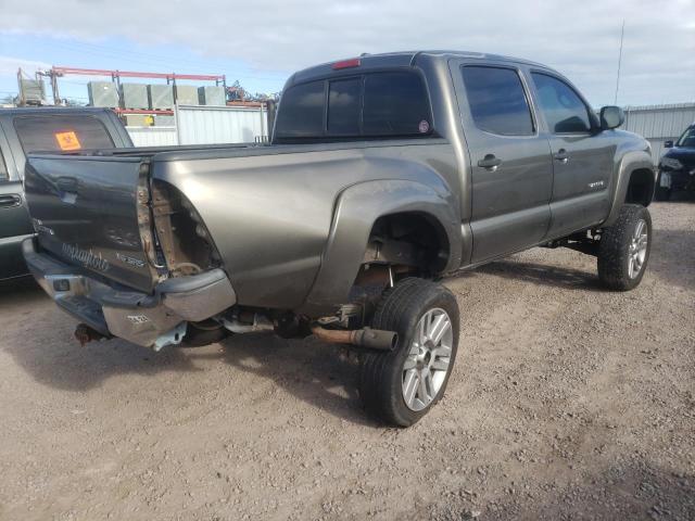 Obraz 3 z 2010 TOYOTA TACOMA DOUBLE CAB 2010 z VIN 3TMLU4EN1AM049381