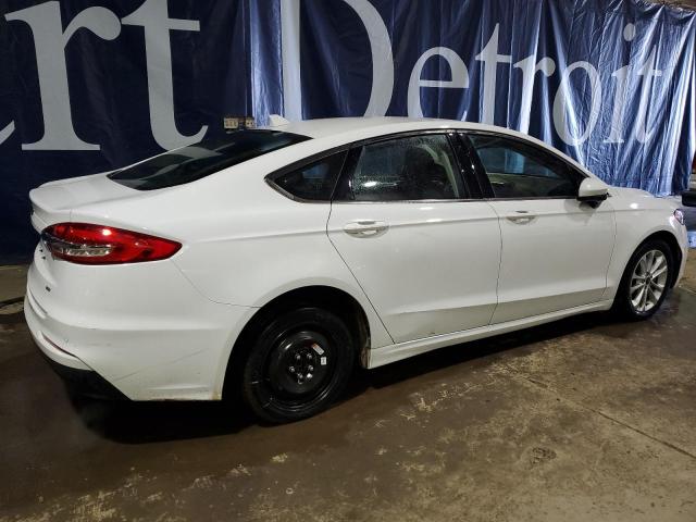 Obraz 3 z 2019 FORD FUSION SE 2019 z VIN 3FA6P0H71KR152062