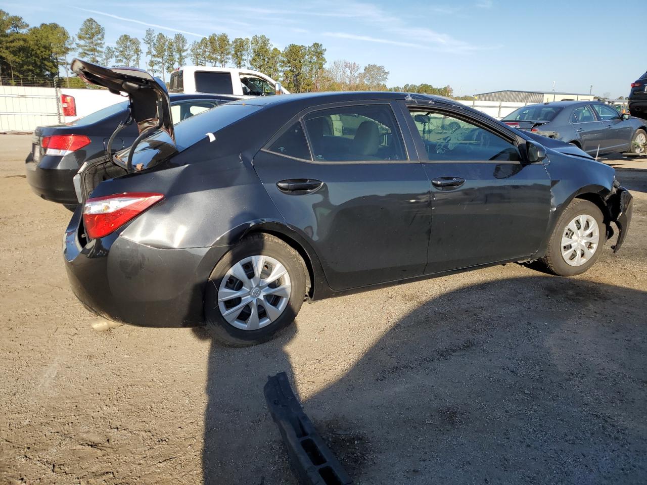 Изображение 3 2015 TOYOTA COROLLA L 2015 с VIN 2T1BURHE0FC234722