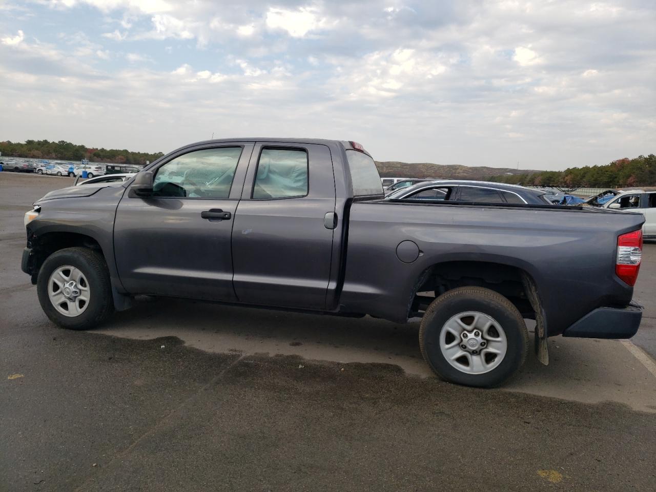 Image 2 of 2014 TOYOTA TUNDRA DOUBLE CAB SR/SR5 2014 with VIN 5TFUM5F11EX059091