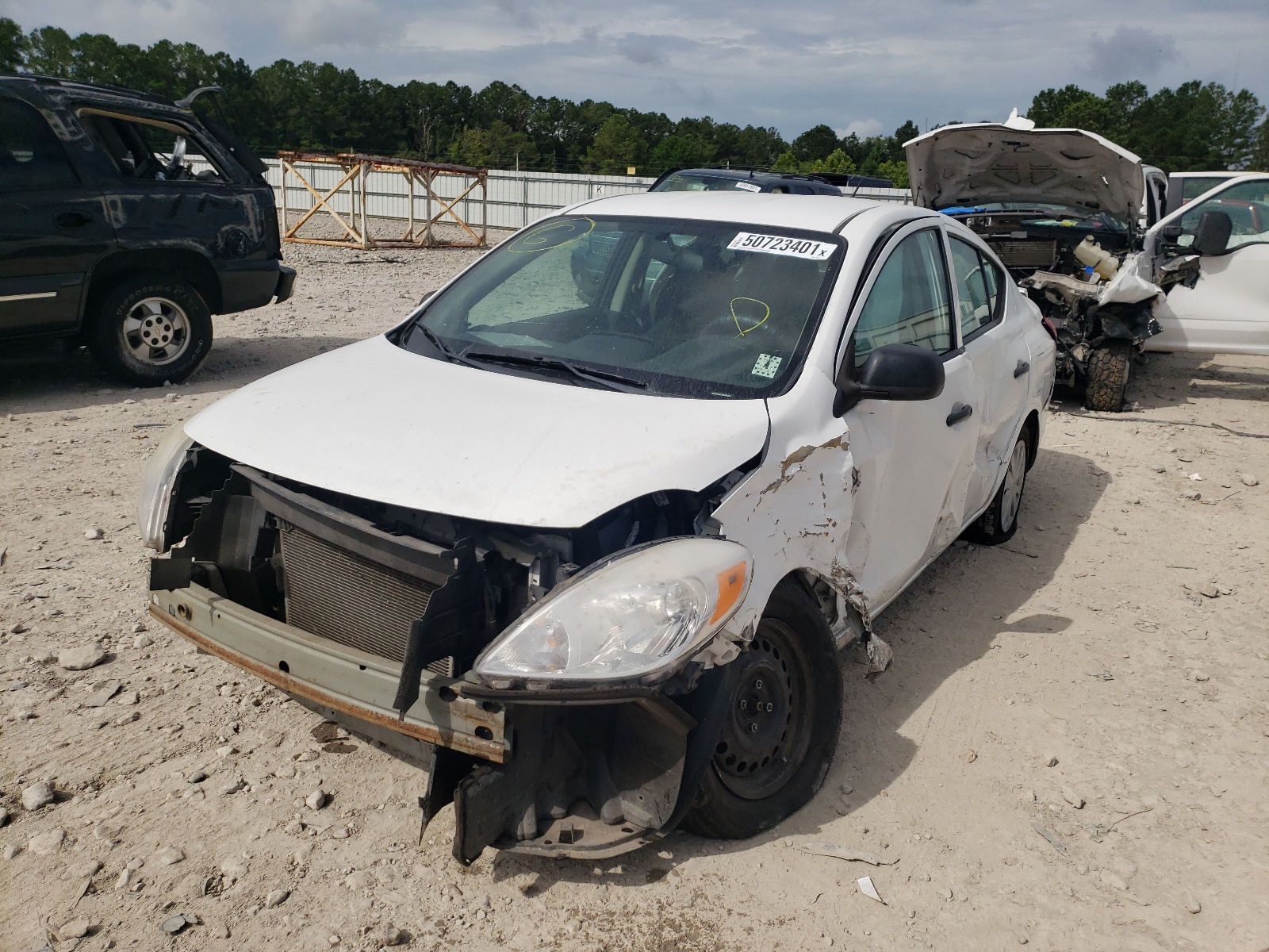 Image 2 of 2014 NISSAN VERSA S 2014 with VIN 3N1CN7AP1EL856374