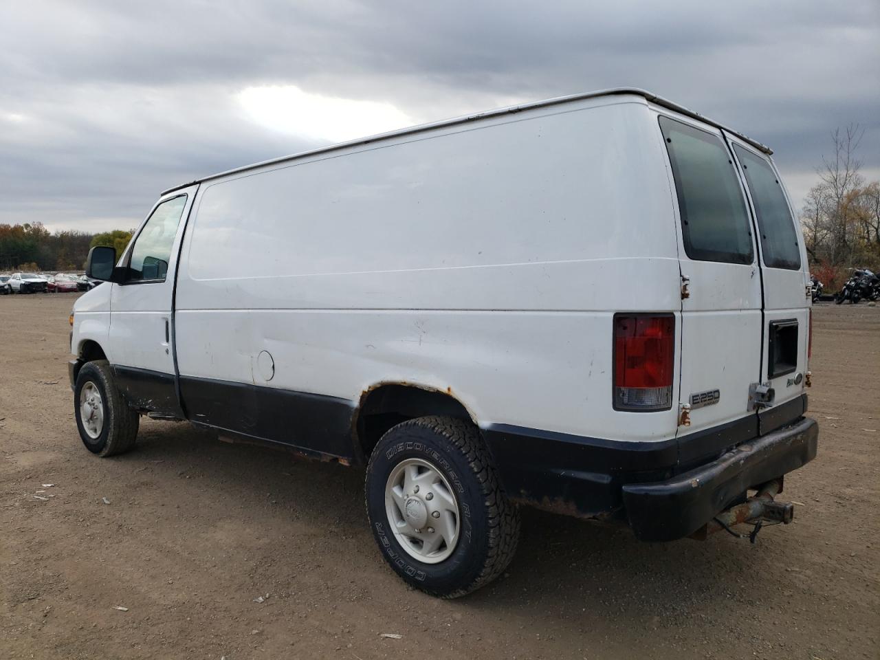 Изображение 2 2009 FORD ECONOLINE E250 VAN 2009 с VIN 1FTNE24W29DA22220