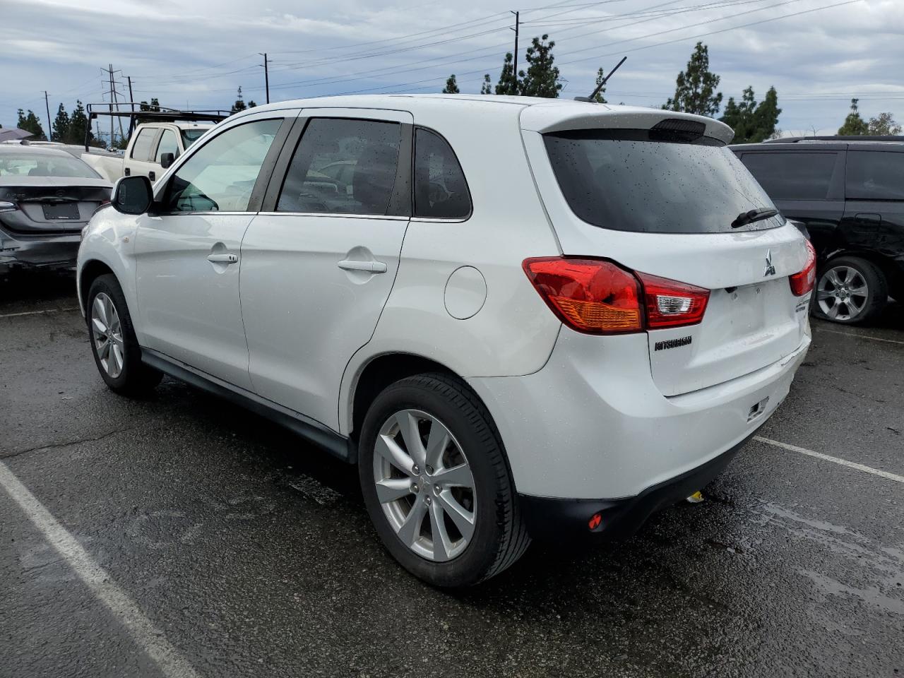 Изображение 2 2014 MITSUBISHI OUTLANDER SPORT SE 2014 с VIN 4A4AP4AU9EE030500
