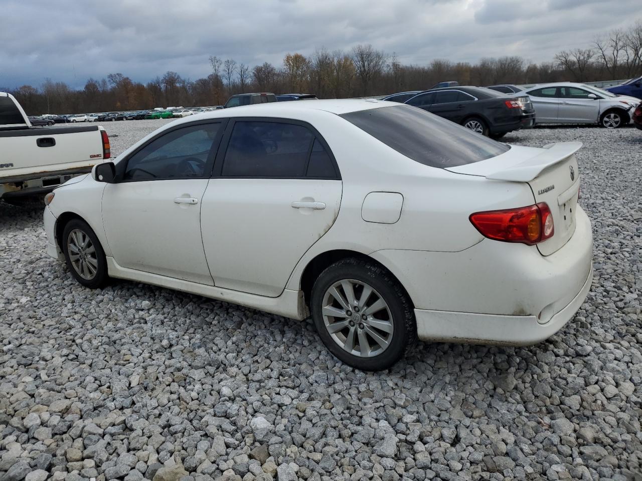 Image 2 of 2010 TOYOTA COROLLA BASE 2010 with VIN 2T1BU4EE7AC493627
