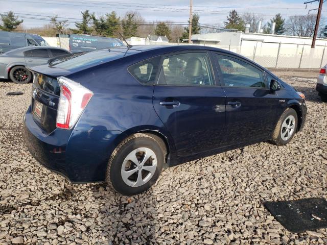 Image 3 of 2015 TOYOTA PRIUS  2015 with VIN JTDKN3DU2F0470614