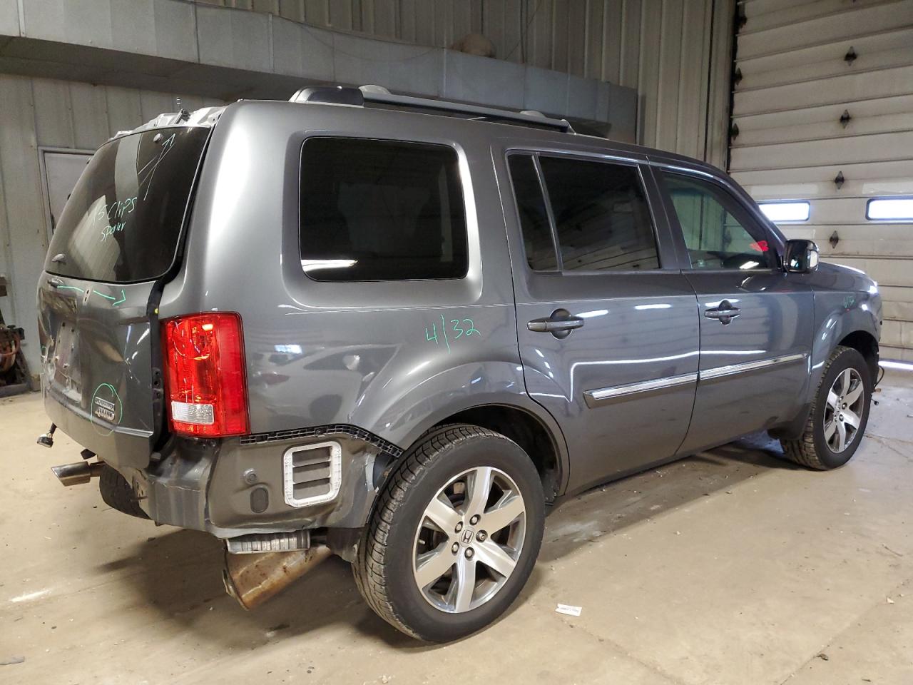 Изображение 3 2012 HONDA PILOT TOURING 2012 с VIN 5FNYF4H99CB060358