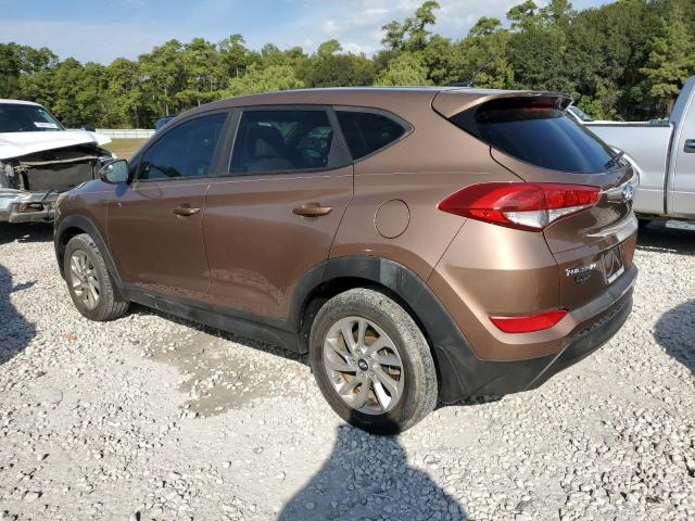 Image 2 of 2016 HYUNDAI TUCSON SE 2016 with VIN KM8J23A45GU196193