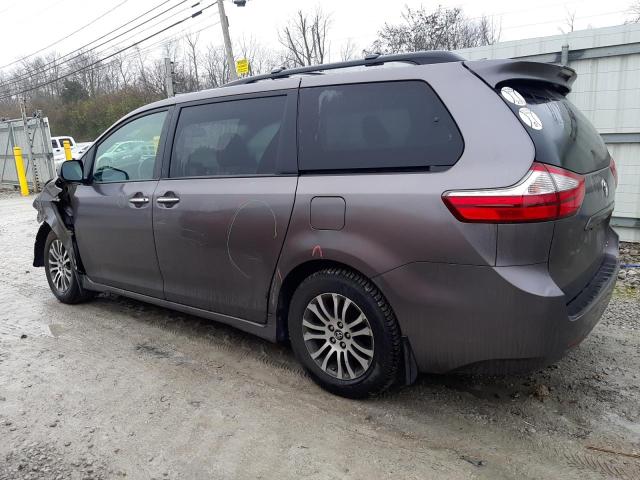 Image 2 of 2019 TOYOTA SIENNA XLE 2019 with VIN 5TDYZ3DC9KS006359