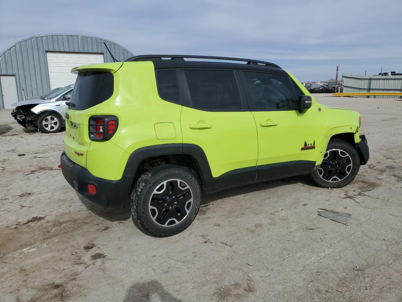Image 3 of 2017 JEEP RENEGADE TRAILHAWK 2017 with VIN ZACCJBCB8HPE96304