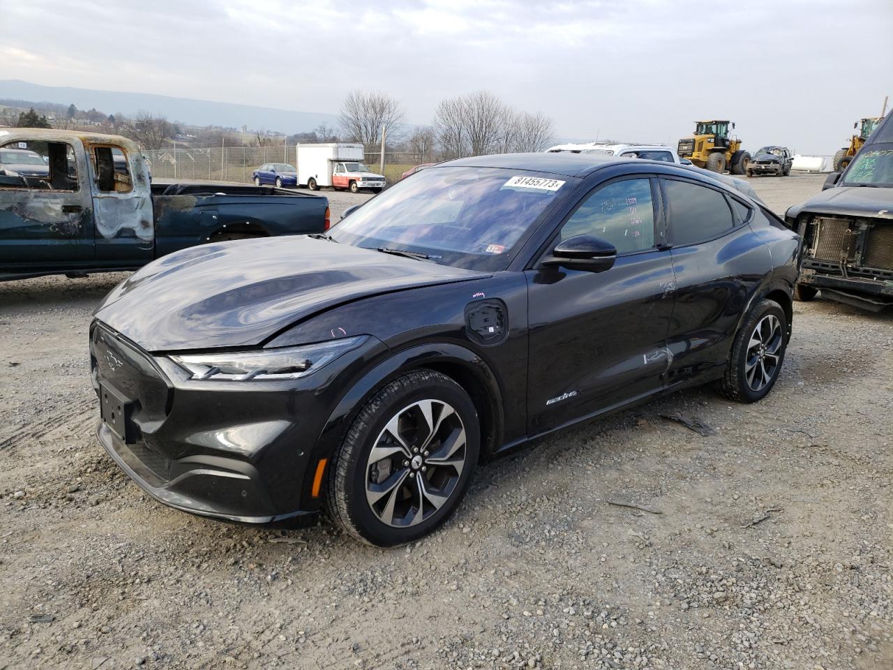 Изображение 1 2022 FORD MUSTANG MACH-E PREMIUM 2022 с VIN 3FMTK3SU0NMA11329