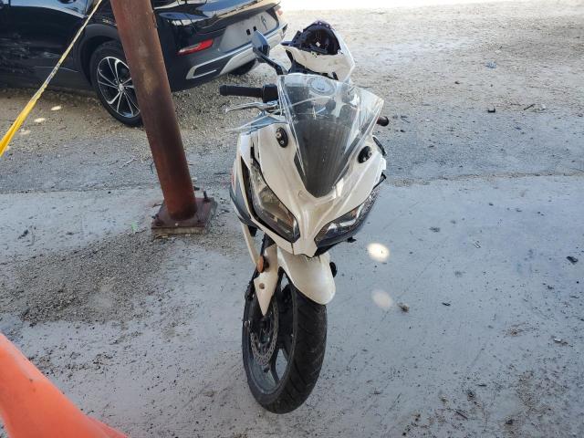 Obraz 2 z 2022 JBLC MOTORCYCLE 2022 z VIN L2BB5AAK3NB326087