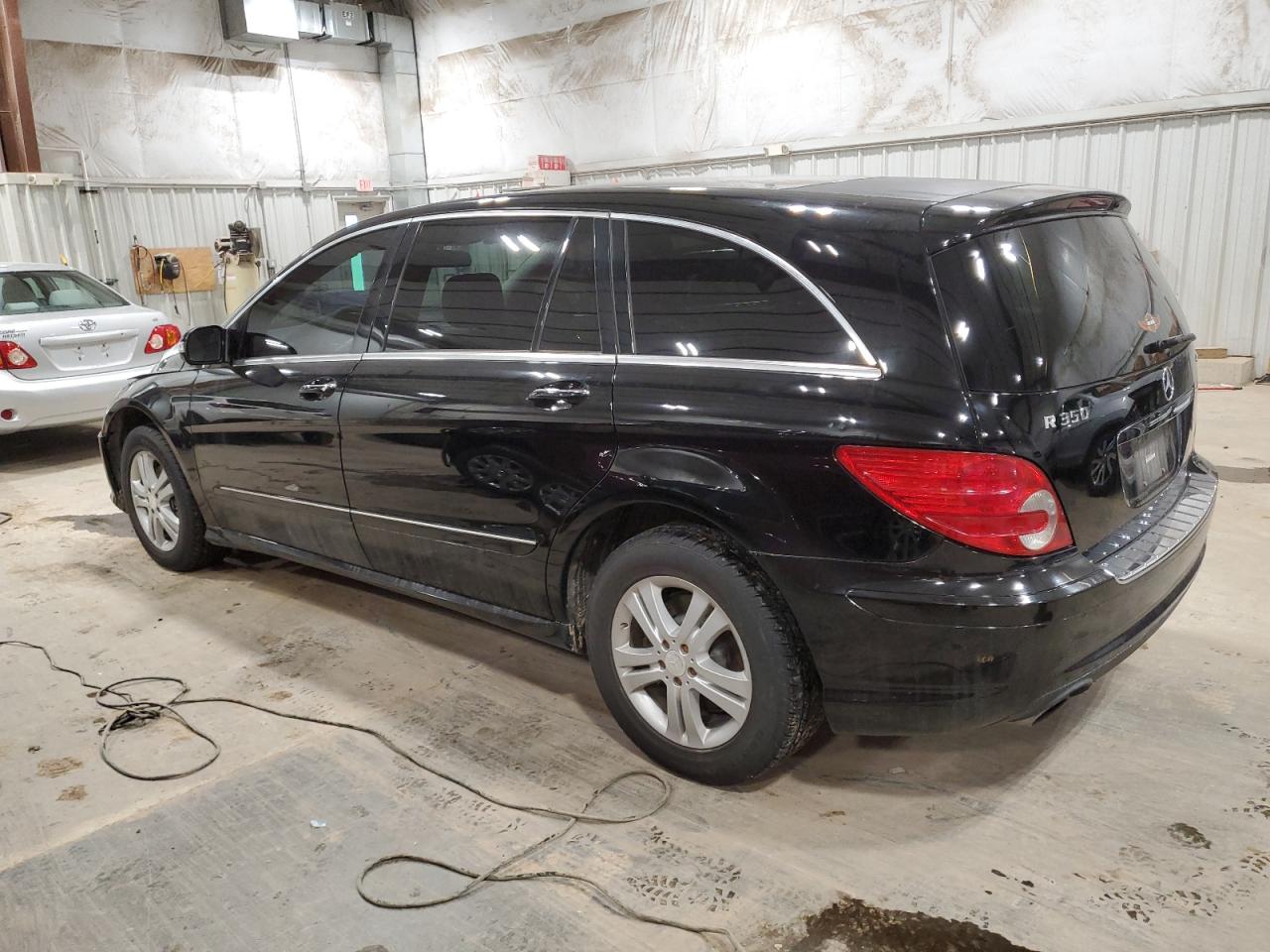 Image 2 of 2008 MERCEDES-BENZ R 350 2008 with VIN 4JGCB65E78A070093