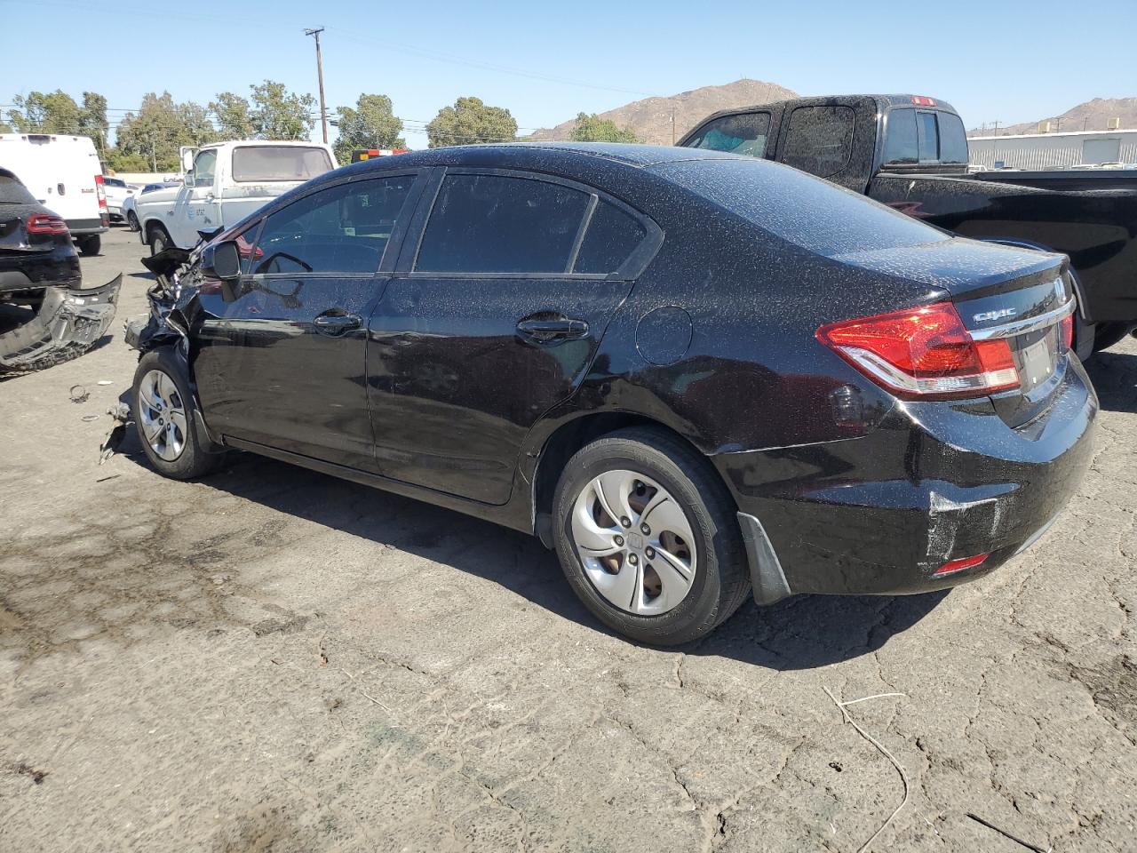 Изображение 2 2013 HONDA CIVIC LX 2013 с VIN 19XFB2F57DE211521