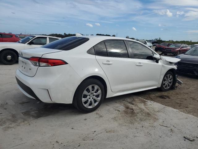 Image 3 of 2021 TOYOTA COROLLA LE 2021 with VIN JTDEPMAE6MJ119027